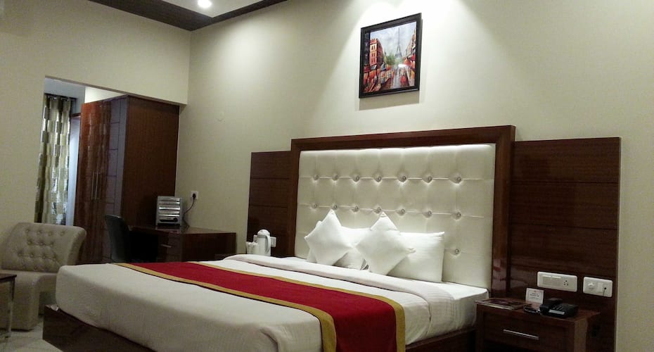 Hotel Maharaja Palace, Hoshiarpur 4